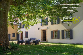 MAISON DE CHARME - 250m2 - CALME - JARDIN